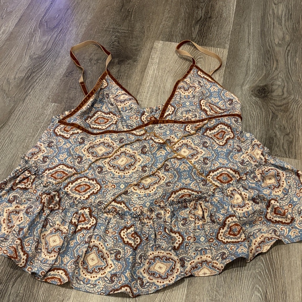 Elegant Paisley Camisole in Blue and Brown